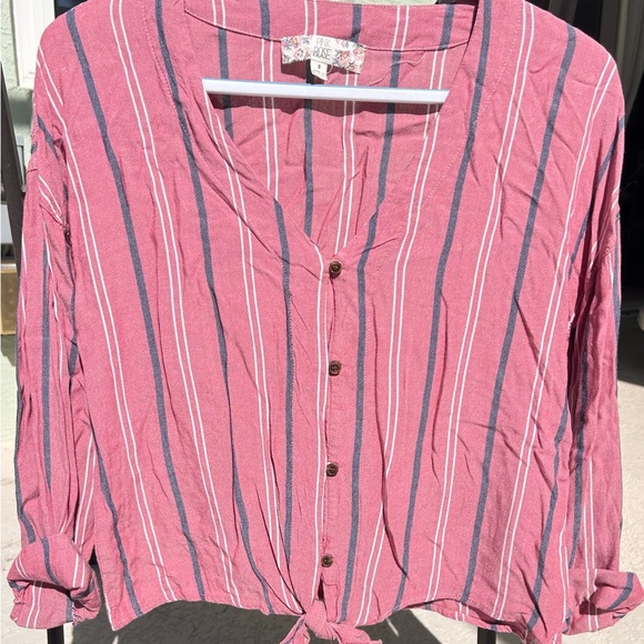 Pink Rose Tops - Pink Rose Striped Button-Down Shirt in Pink and Blue